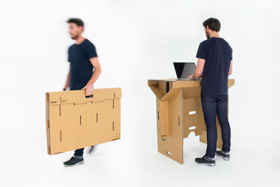 Refold_Portable-cardboard-desk