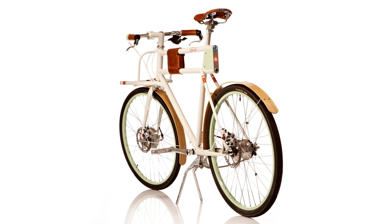 faraday_posteur_electric_bicycle_bike_e-bike